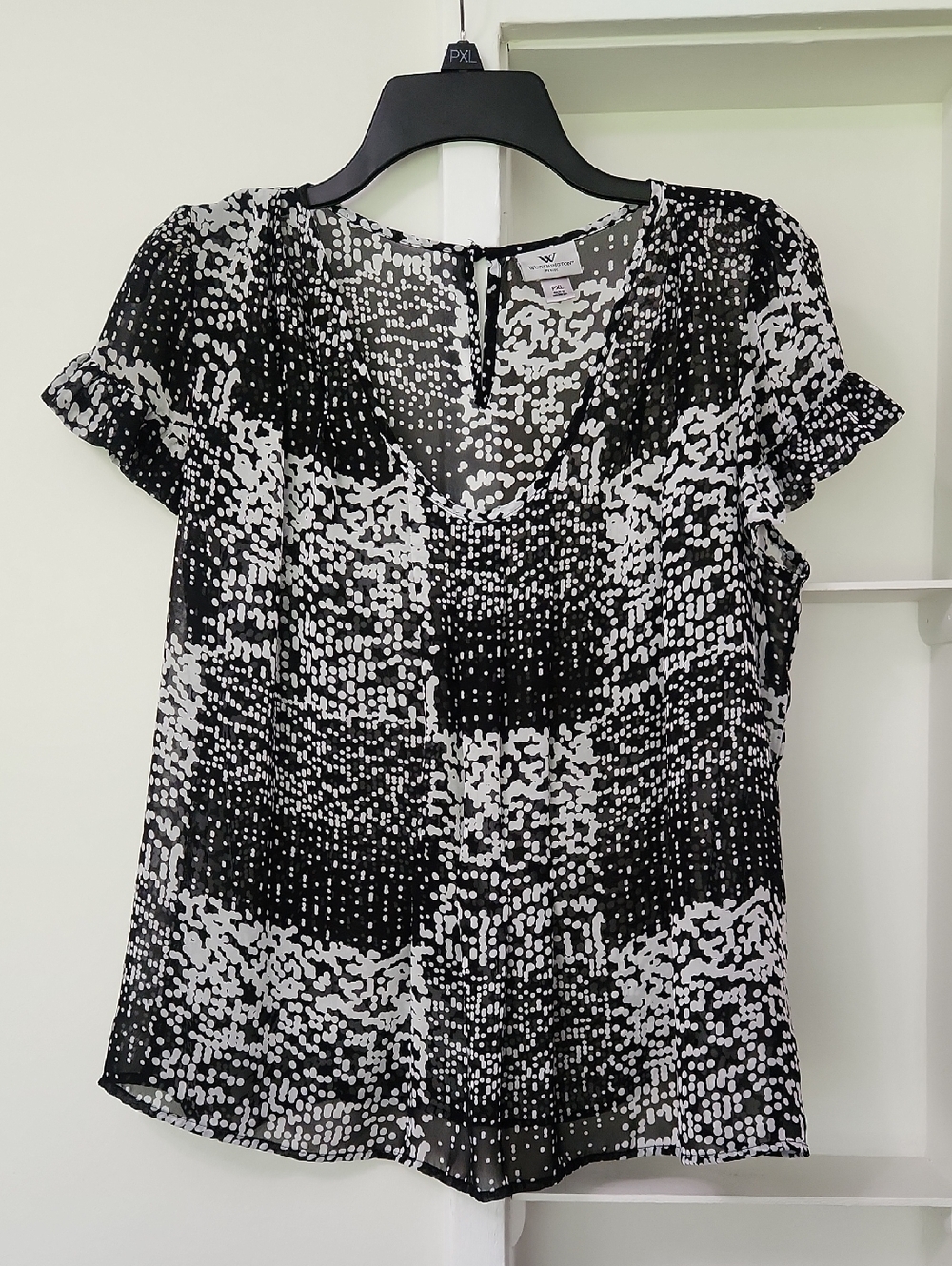Worthington Sheer Chiffon Geometric Pattern Top Ruffle Cap Sleeve Size PXL